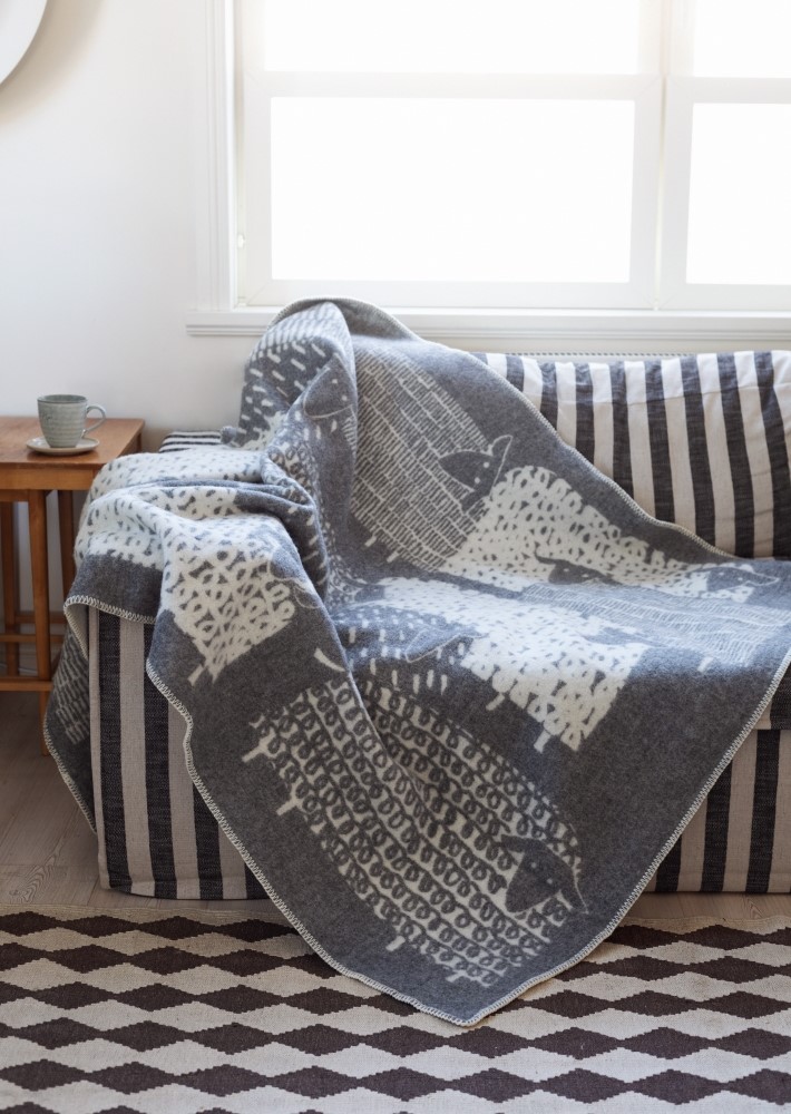 PÄKÄPÄÄT blanket 90x130cm – LAPUAN KANKURIT（ラプアンカンクリ）