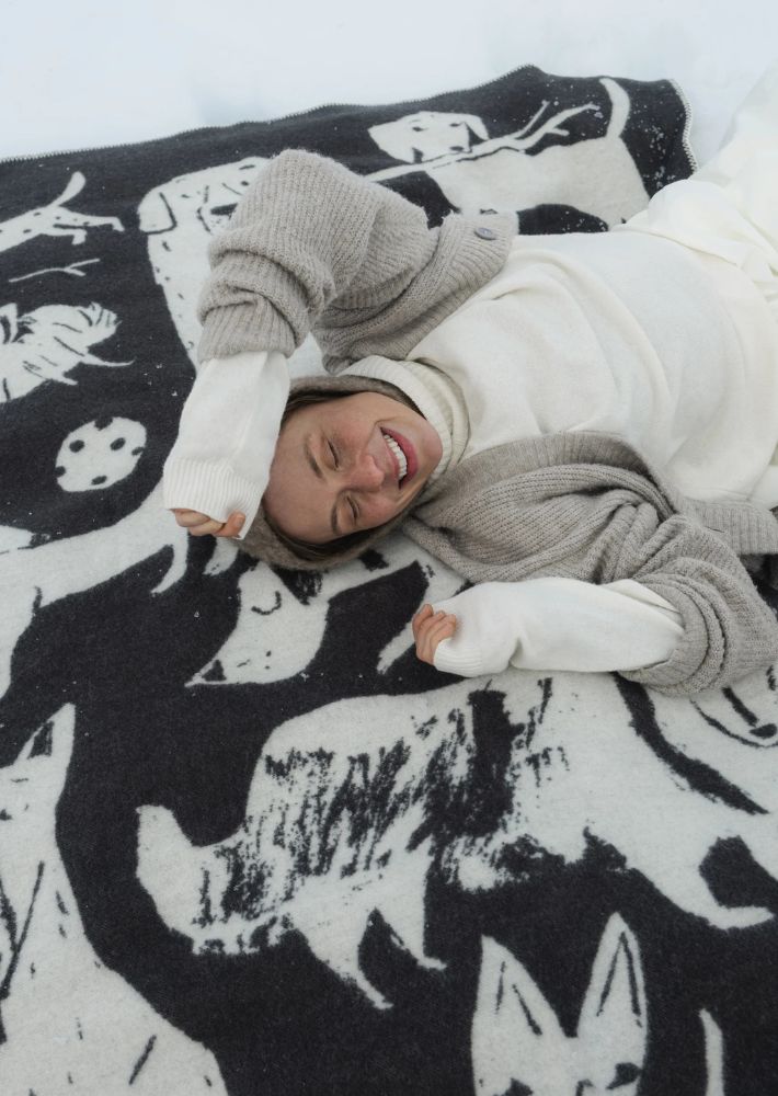 KOIRAPUISTO blanket 130x180cm – LAPUAN KANKURIT（ラプアンカンクリ）