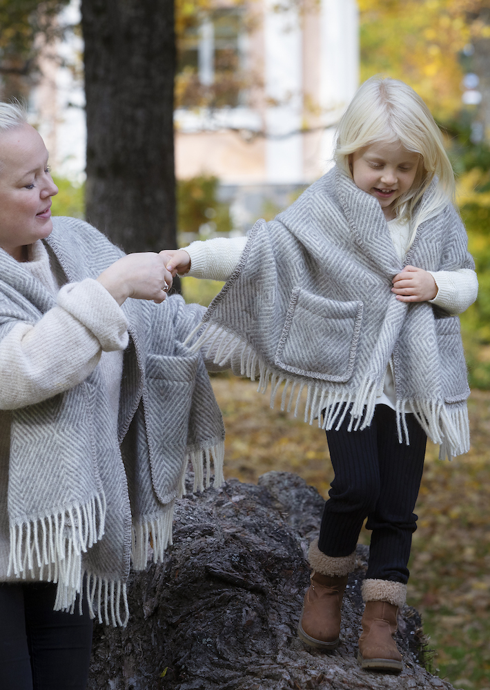 MARIA Pocket Shawl for KIDS - LAPUAN KANKURIT（ラプアン