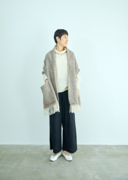 MARIA pocket shawl（brown-black） - LAPUAN KANKURIT（ラプアン 
