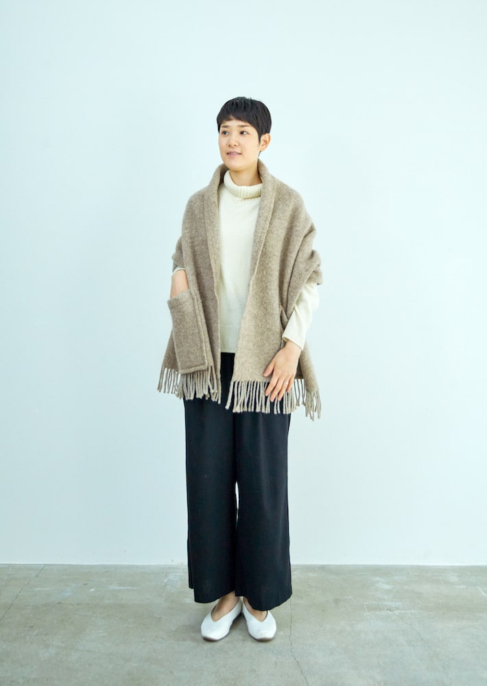 UNI pocket shawl（melange beige） - LAPUAN KANKURIT（ラプアン ...