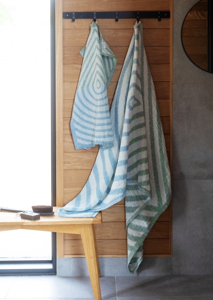 METSÄLAMPI towel 95x180cm - LAPUAN KANKURIT（ラプアンカンクリ）