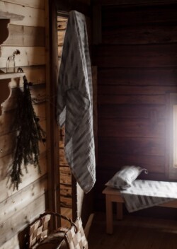 HOHTO　multi-use towel 95x150cm