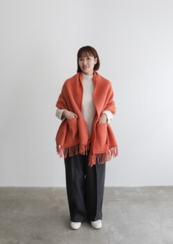 UNI　pocket shawl（orange）のサムネイル