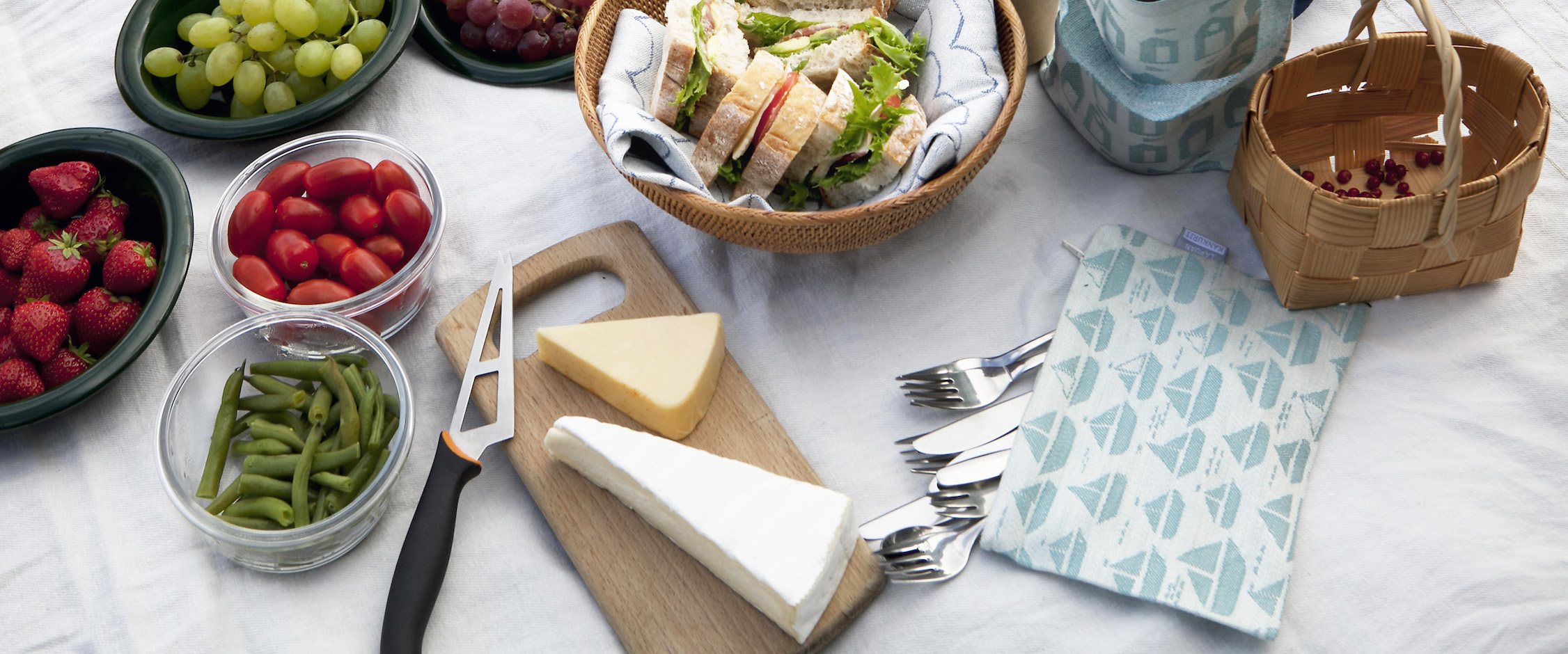 Summer Picnic designed by Nina Jobsのイメージ画像
